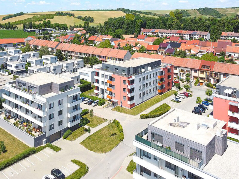 PRODÁM KRYTÉ GARÁŽOVÉ STÁNÍ - Slavkov u Brnai