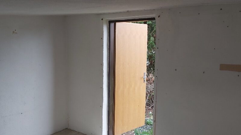 Pronájem zděné stavby a oplocené části zahrady – Příbramská ulice Rokycany